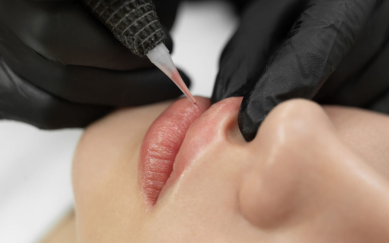 lip blush tattoo